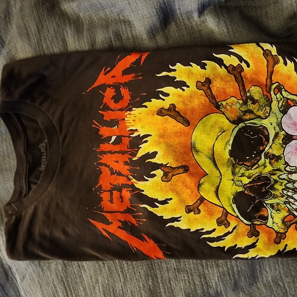 Metallica tee XL brown flames